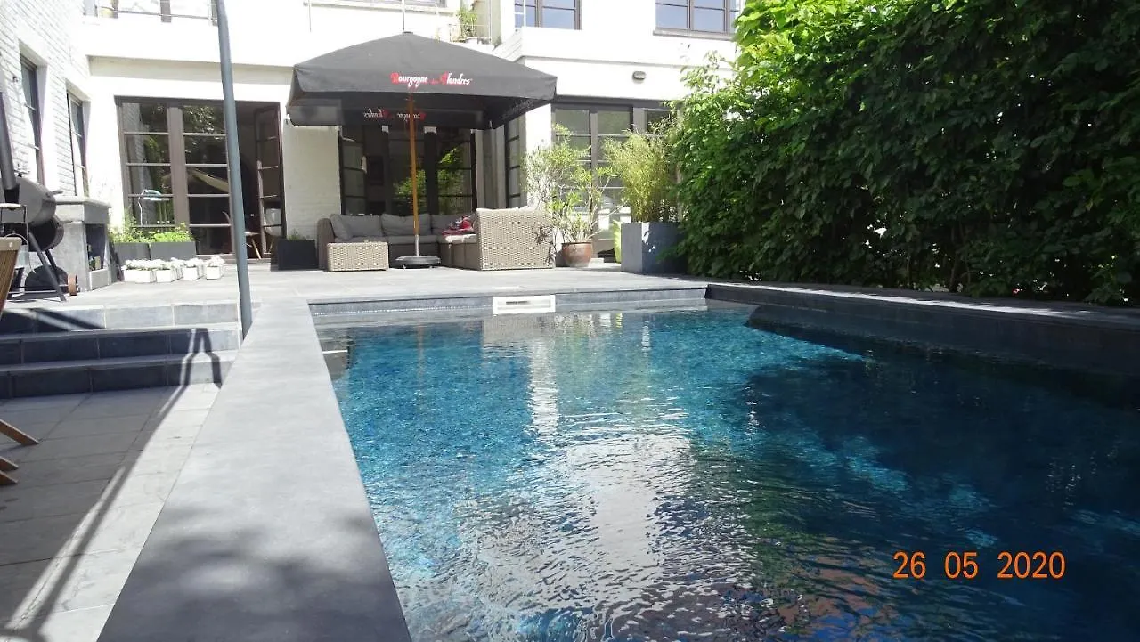 B&B Eleven Brugge 4*,