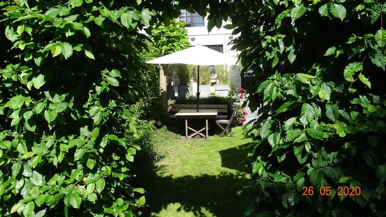 B&B Eleven Brujas Bed and breakfast